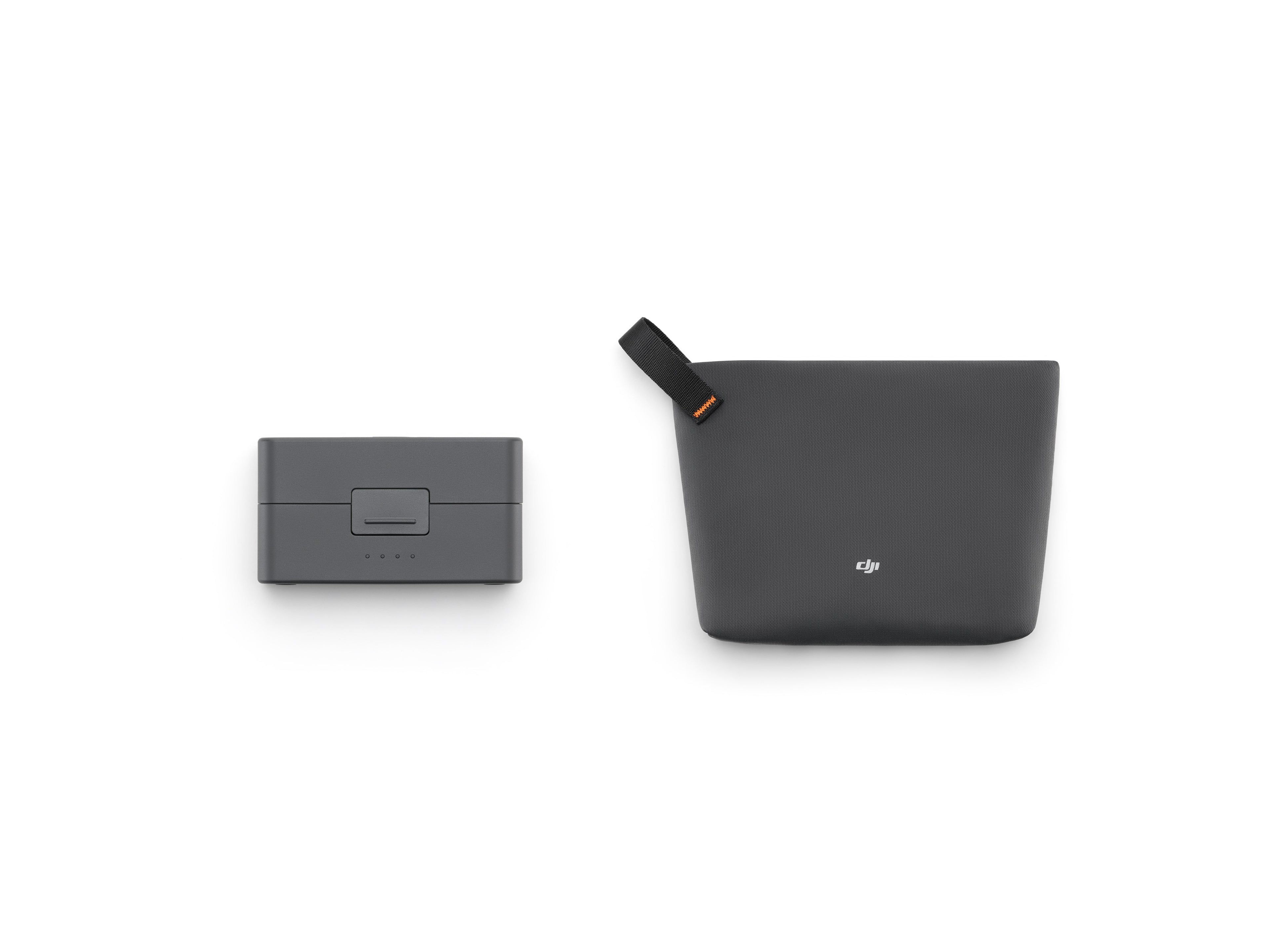 Batch 4 accessory image | DJI Mic 3 Charging Case | SKU 24116382