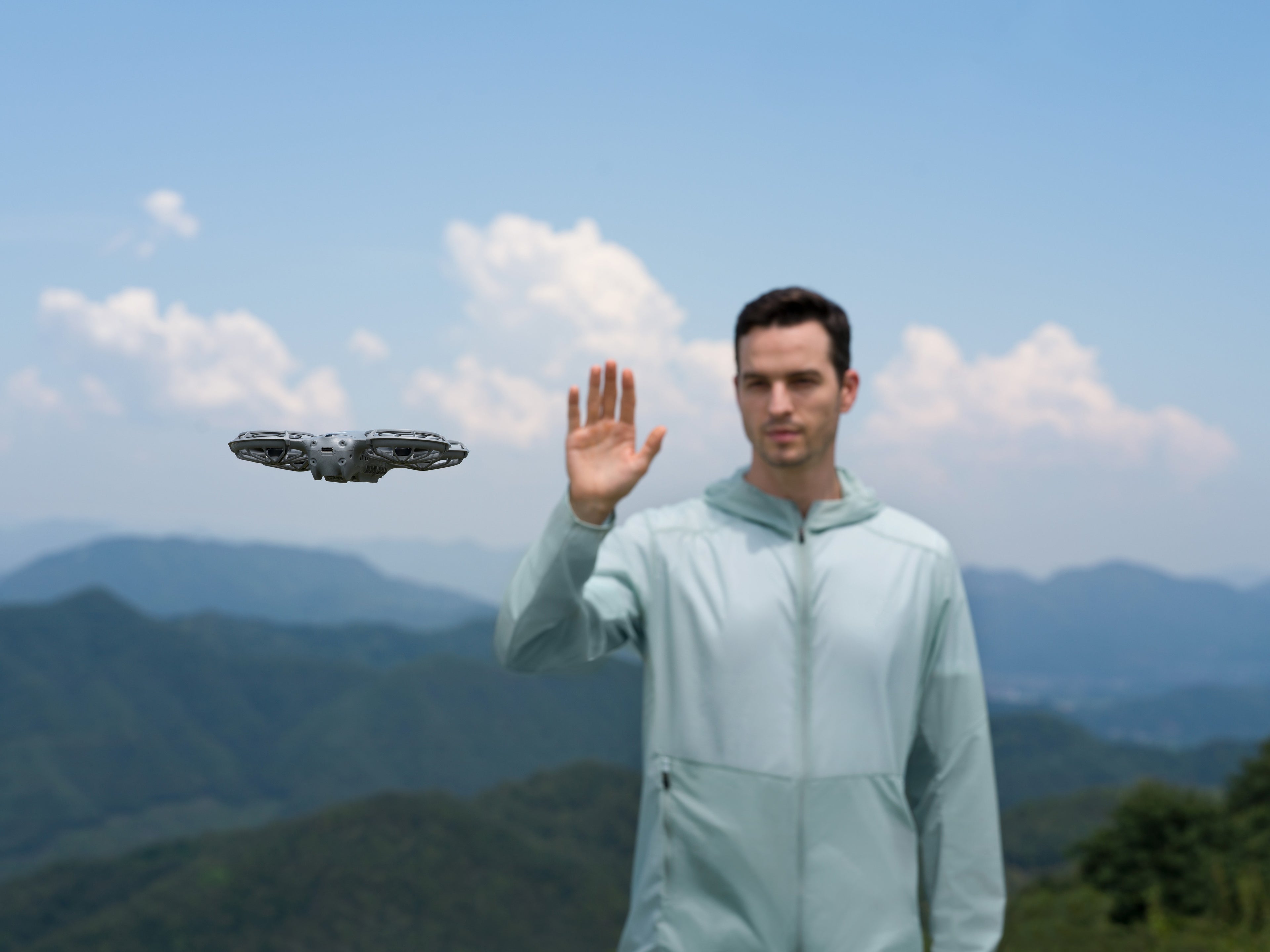 DJI Neo 2