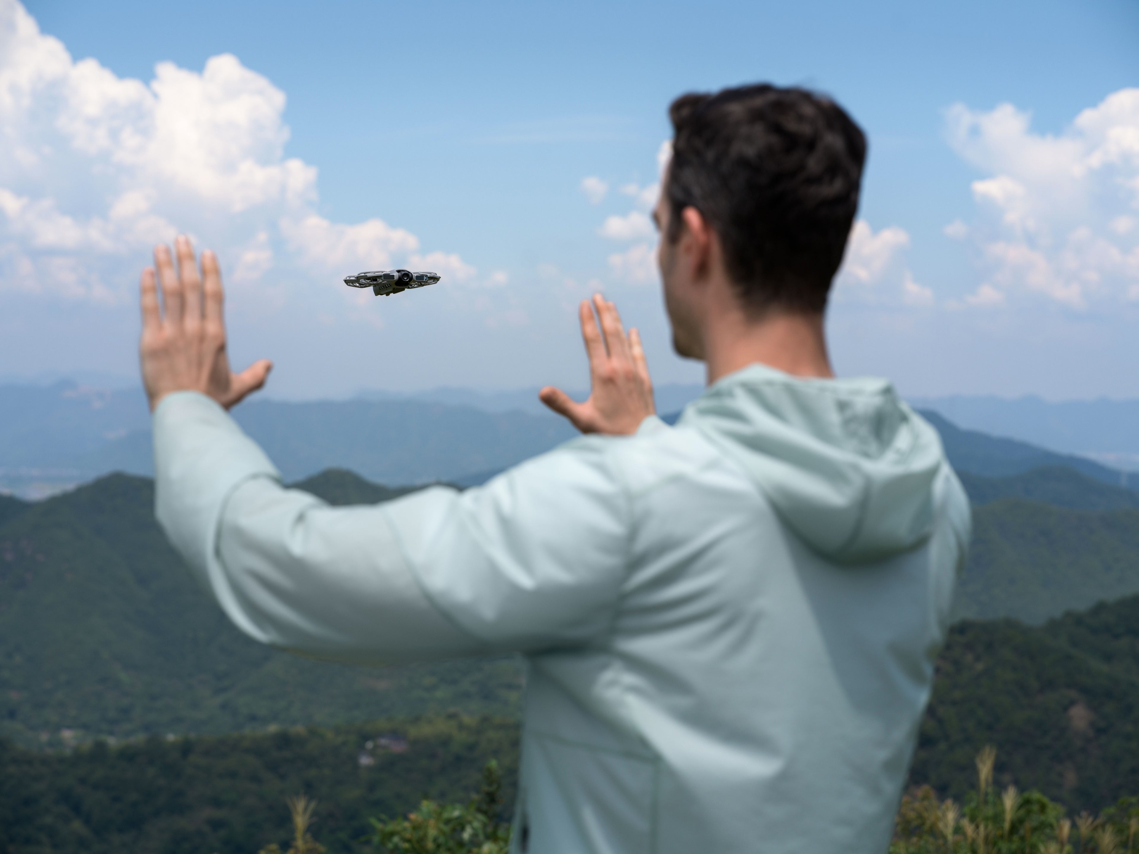 DJI Neo 2